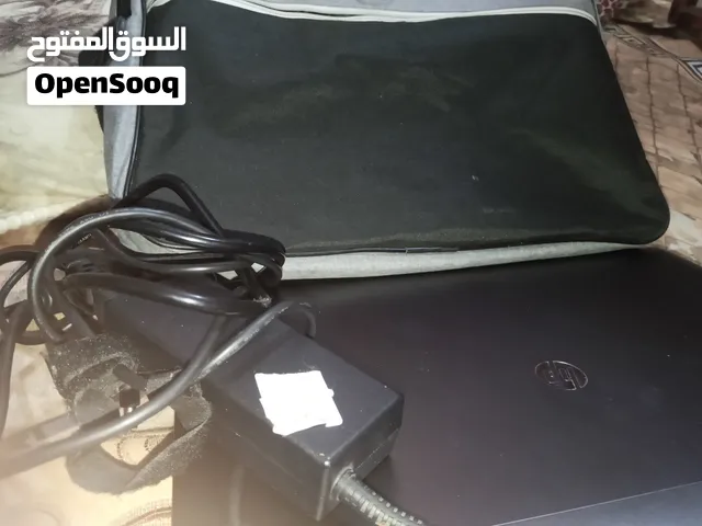 حاسبة نضيفة ما مستعمل هواي بس شهر واحد السعر ميتين وعشرين