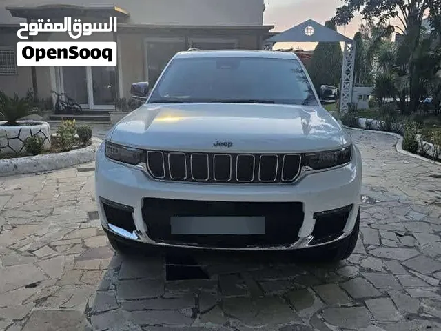 جيب شروكي مديل 2023 استراد أمريكا مشيا 33 الف