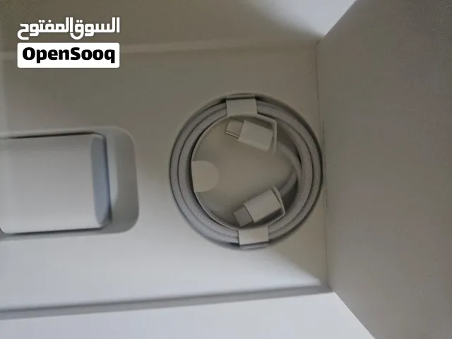 جهاز أبل آيباد 11  A16  128GB  ن ش مستعمل بسعة 128 جيجابايت مع الكرتونة والشاحن