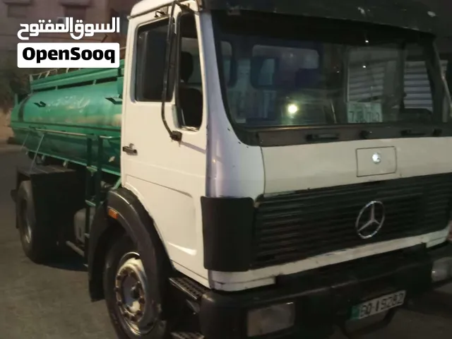 تنك مياه صالحة للشرب