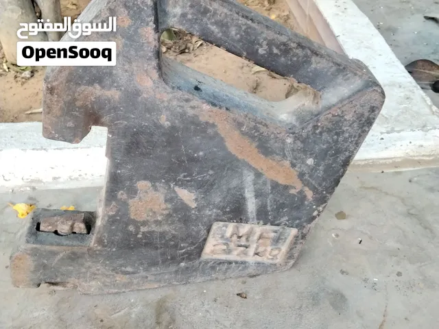 تقاله جرار أمامية