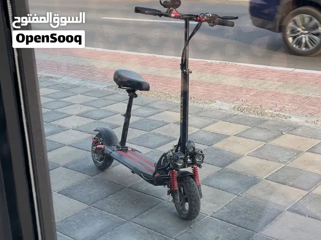 سكوتر مستعمل بحاله نظيفه يعتبر جديد