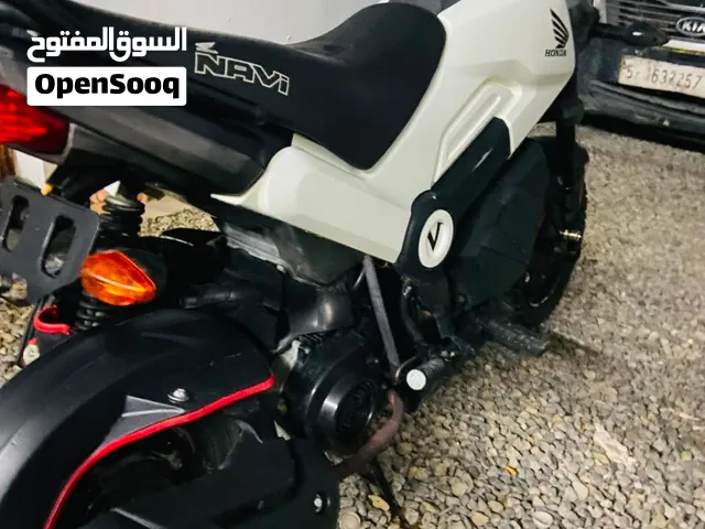 هيوندا نافي للبيع الموطو سفار متشكي من شيئ تولع من ربع طقة موطو طرف واحد ربي يبارك