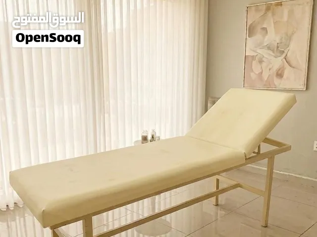 تخت بشرة ومساج للبيع