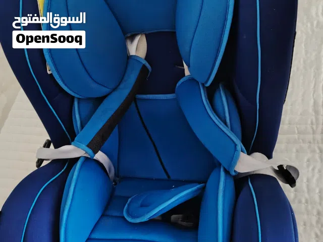كرسي سيارة للاطفال بحالة جيدة جدا