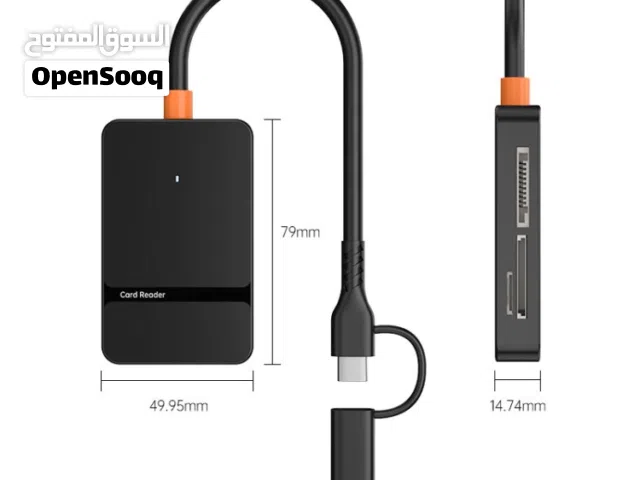 TYPE-C+LIGHTIN 8 IN 1 Card Reader