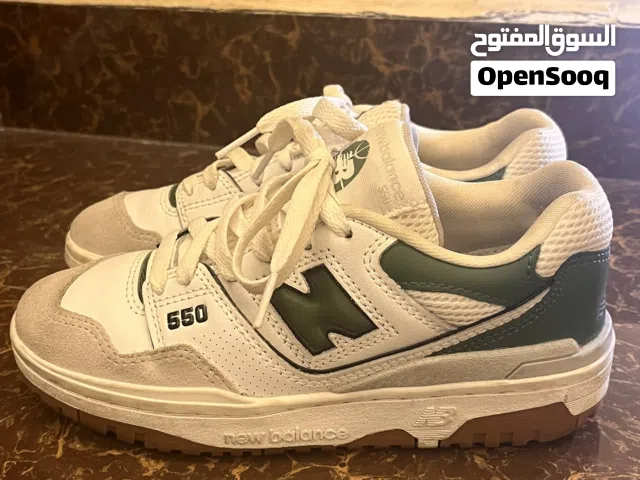 أحذية new balance و Nike للبيع