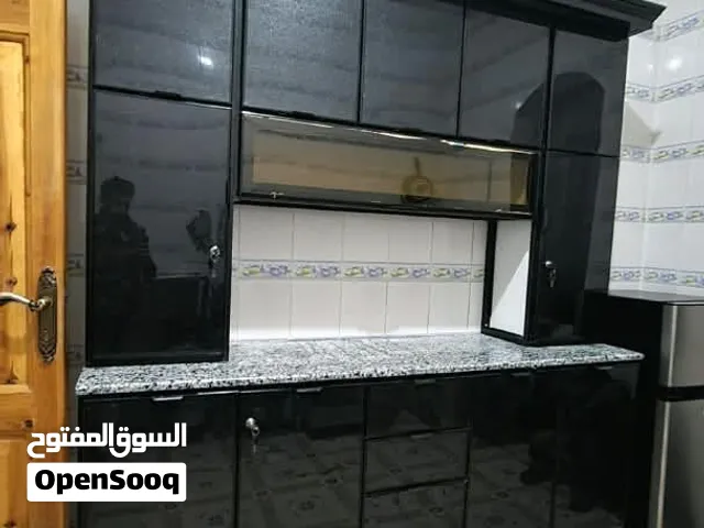 مطبخ المنيوم شبه جديد