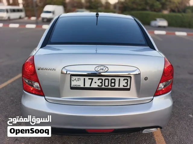 بسعر نهائي 5200 فيرنا اتوماتيك 2010 فحص كامل بحال الشركة ممشى قليل 93000