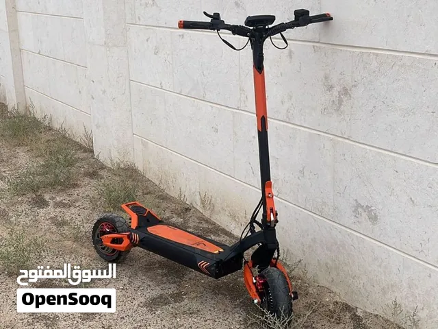 F4 pro e-scooter
