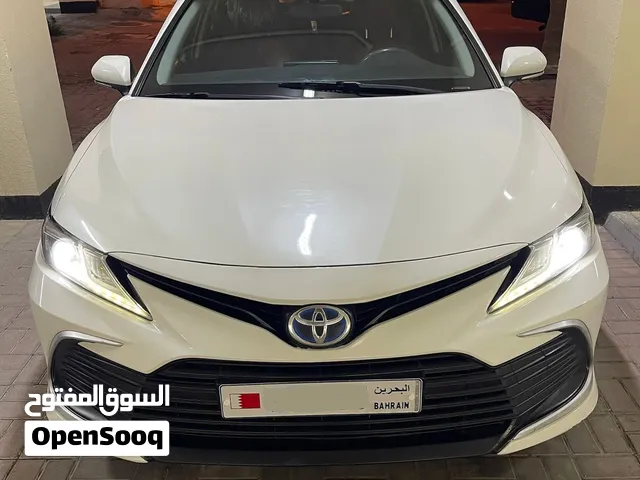للبيع تويوتا كامري هايبرد 2022