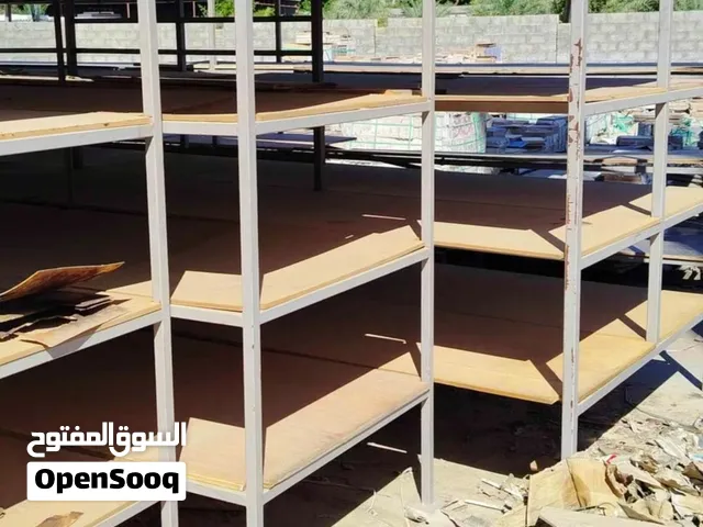 ارفف متينة من الخشب القوي والحديد  Sturdy shelves made of strong wood  and iron 6 قطع بنفس الطول