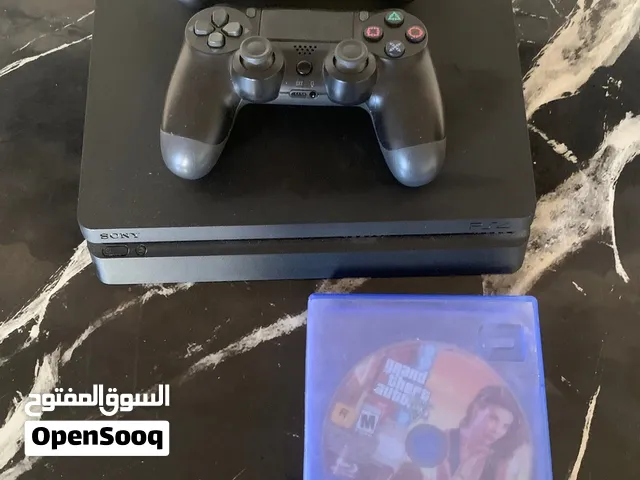 بلايستيشن 4 مستعمل بحالة لجديد