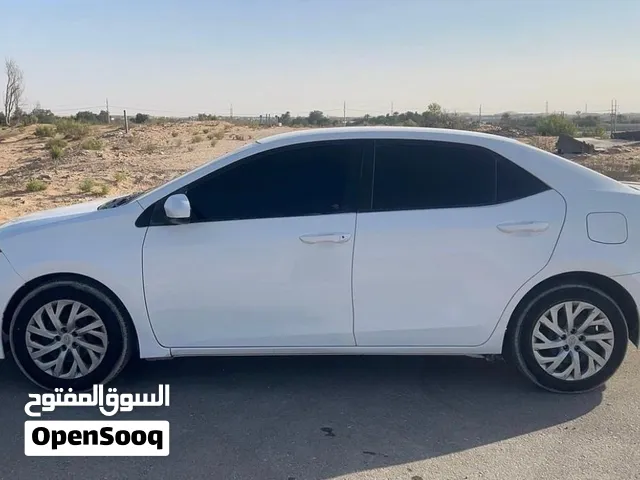 تويوتا كرولا للبيع 2017