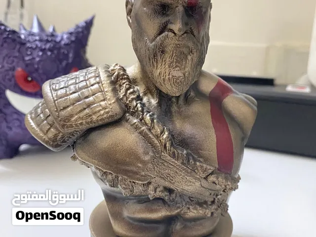 kratos bust figure