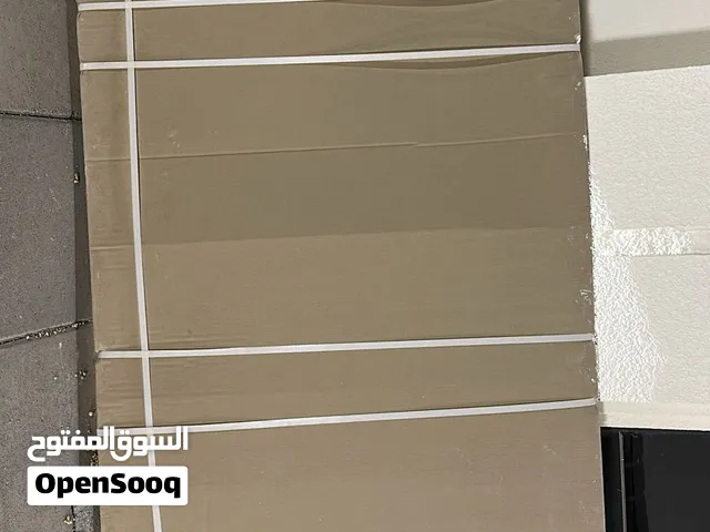 حاجز زجاجي للحمامات جديد غير مستعمل من بيللا ممتاز لدورات المياه