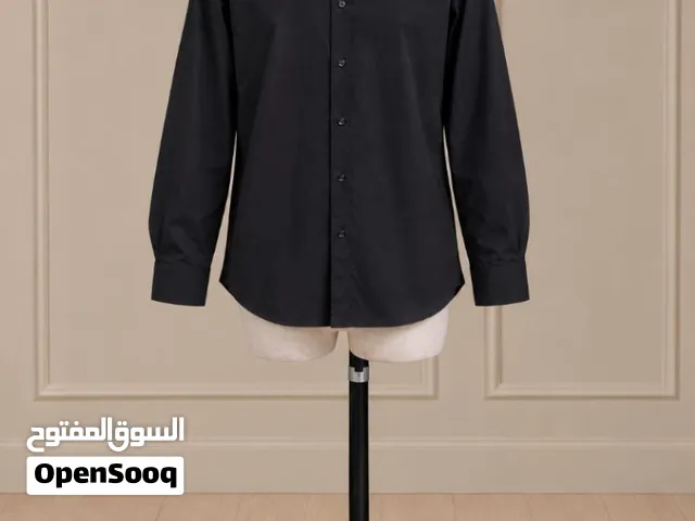 قميص اسود بتصميم كلاسيكي وعصري في آن واحد قياس Small وماركة ZRAR قميص راقي وسعرة جدا بسيط
