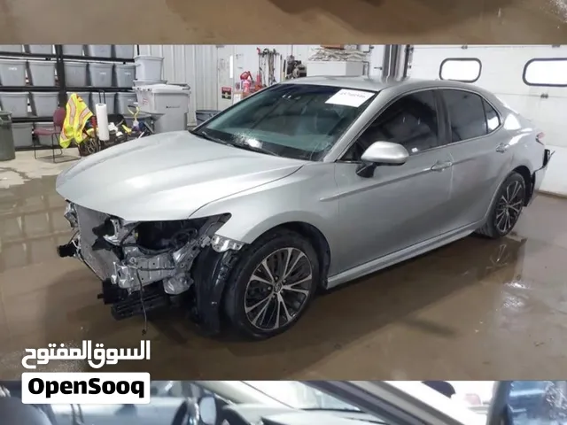 تويوتا كامري 2019 SE بحالة ممتازة