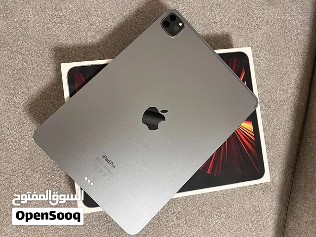 آيباد برو m2 مستعمل بسعة 128 جيجابايت مع الكرتونة عمره 2-3 سنوات