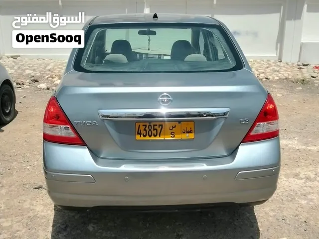 nissan tiida. everything  ok