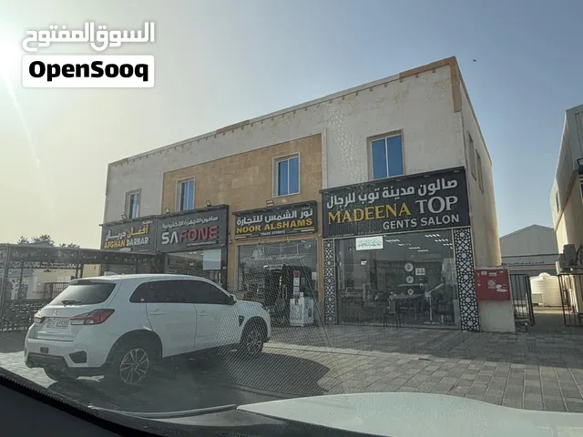مكتبان للإيجار بموقع استراتيجي – معسكر الشركات بجانب اللولو