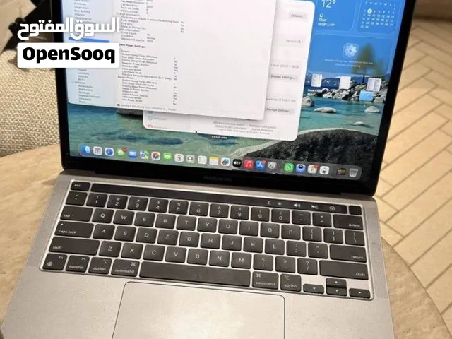 ماك بوك m2