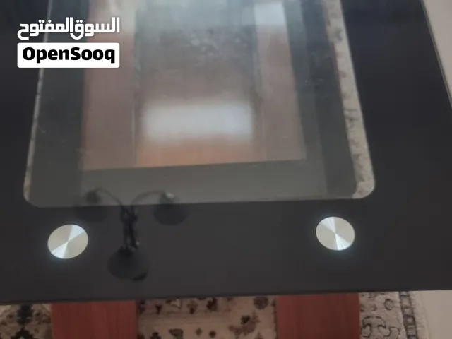 طاولة صالون