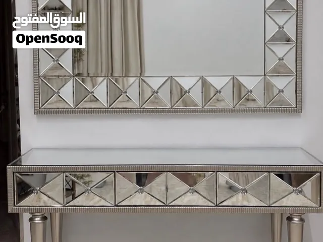 كونسول مع مرآه