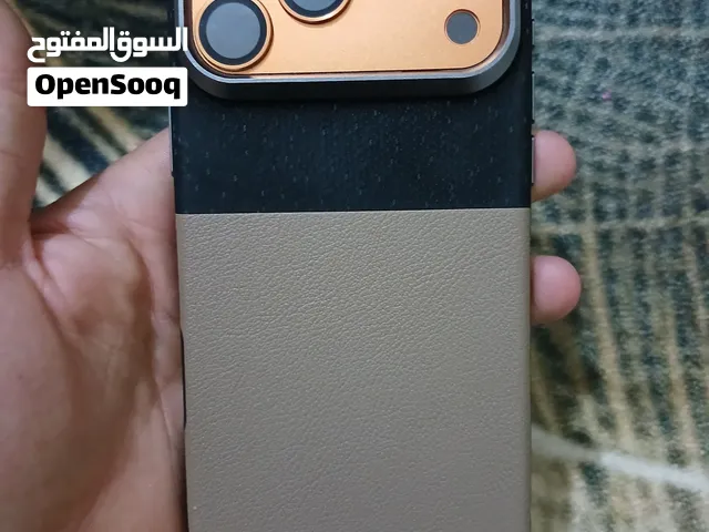 ايفون 117 برو ماكس  256 بطاريه 99 مشحون 115 شحنه  خط + SM شرق أوسط الموبيل بحاله الزيرو استعمال شخصي