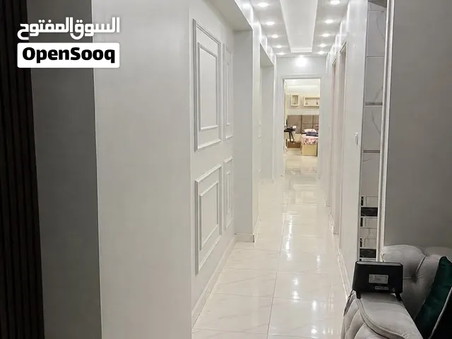 شقه مميزه للبيع بسعر لقطه