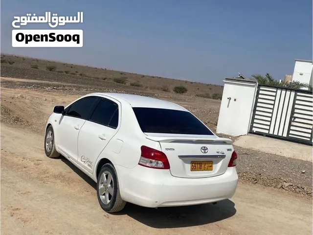 لبيع ياريس موديل 2007 جير عادي