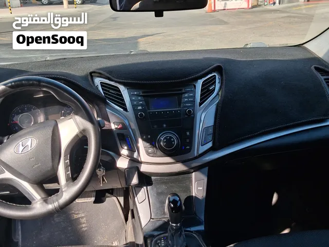 هونداي i40