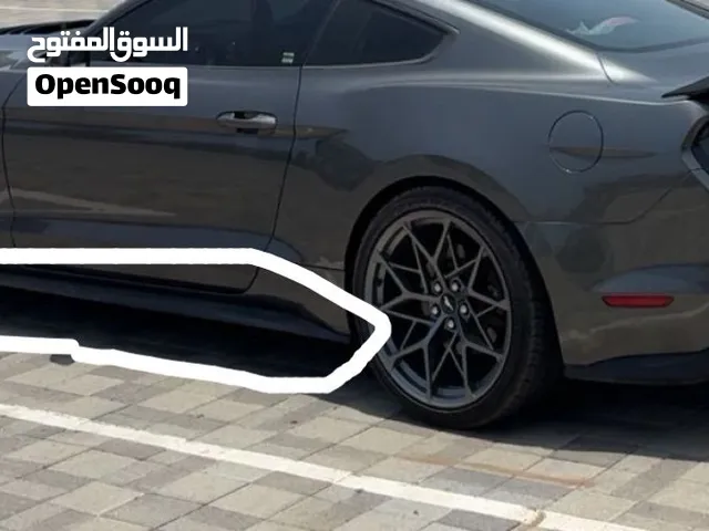 زايدة الجنب يمين و يسار للموستانج 2015 / 2023 السعر جدا صفقة وغير قابل للتفاوض