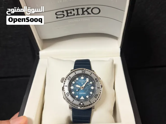مجموعة ساعات مميزة للبيع