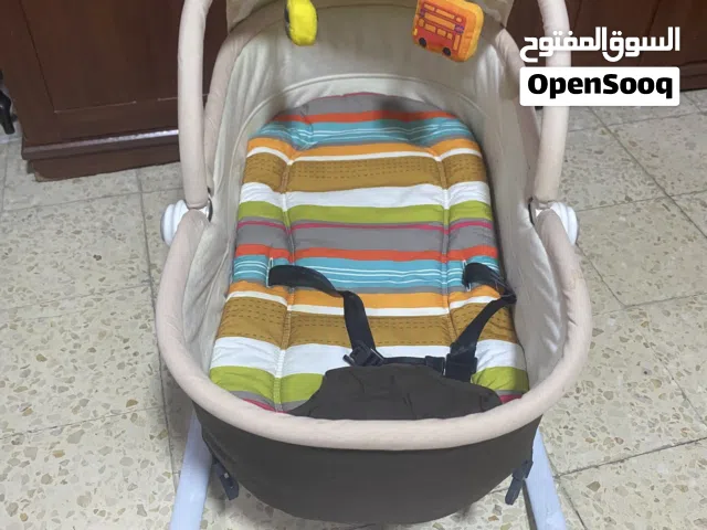 كوت + كرسي أطفال متحرك من ماركة MamaLove