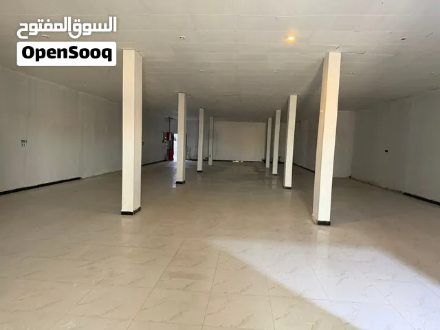 للايجار قاعه طابق ثاني