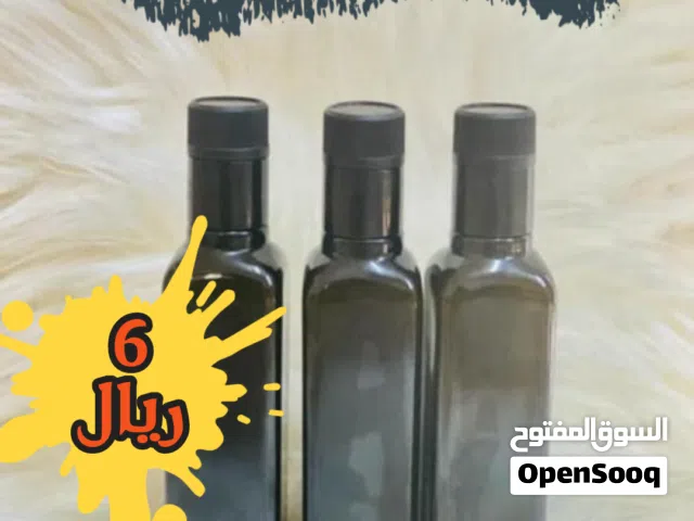 زيت زيتون الجبل الاخضر الاصلي جودة عالية،، عصرة اولى، يوجد توصيل لجميع مناطق السلطنة ودول الخليج