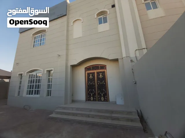 للإيجار فيلا متلاصقة بفريج السودان بجوار نادي السد الرياضي (سكنية ممنوع التقسيم لاسرة واحده فقط )