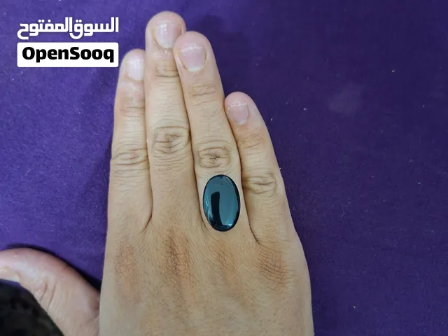 حجر جزع عقيق يمني أسود طبيعي بخطوط رصاصي natural black yamani agate stone