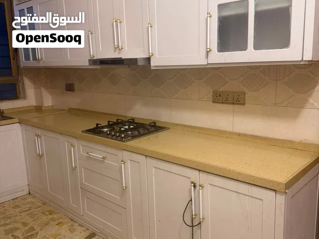 مطبخ داخل mdf وخارج خشب