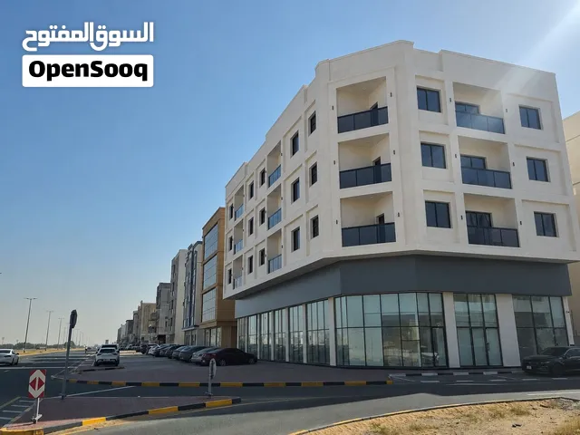 بناية جديدة للبيع بالعالية عجمان، سكني تجاري، 10 محلات و18 غرفة وصالة و4 استوديو، دخل مليون، 13.5 مل
