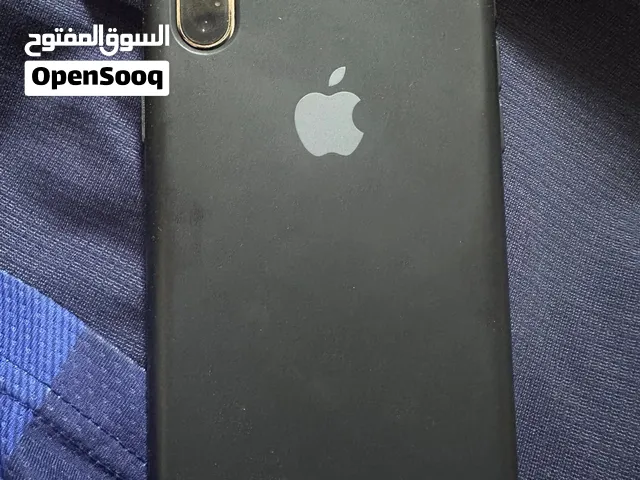 iphone Xs  البيع