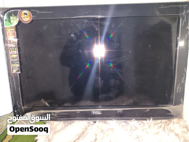 شاشه سوداء نوع TCL مقاس 32 بوصه حقيقي للبيع عرطه ومستعجل لمحبين العرطه وينكم جيتلكم بشاشه حسب مايحب