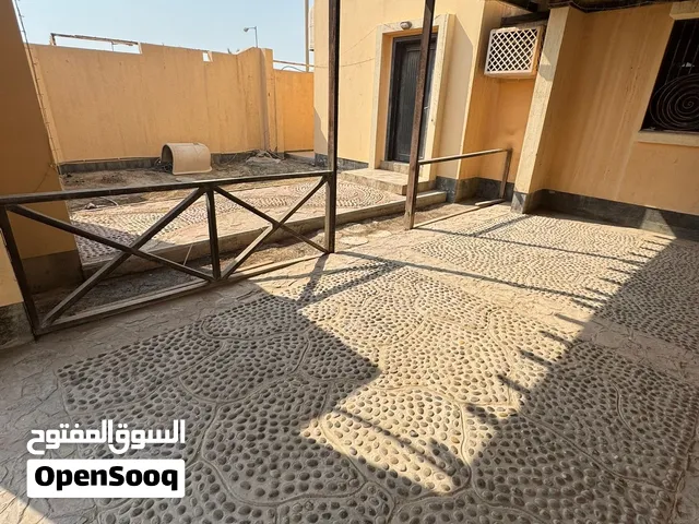 House Forsale HamadTown R4 للبيع بيت في مدينة حمد الدوار الرابع