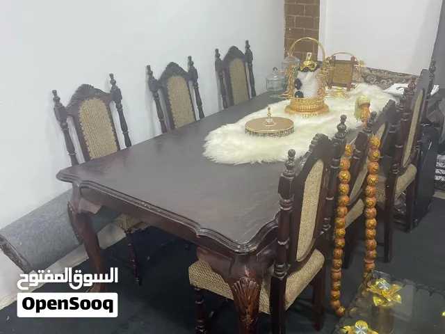 كنب بحالة ممتازه وجيده