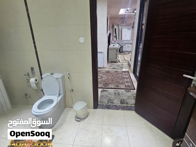 استديو مفروش من ضمن فيلا للإيجار في سطح مرحبا