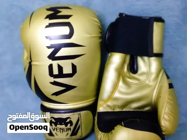 venum boxing gloves 12 oz good in shape. negotiable