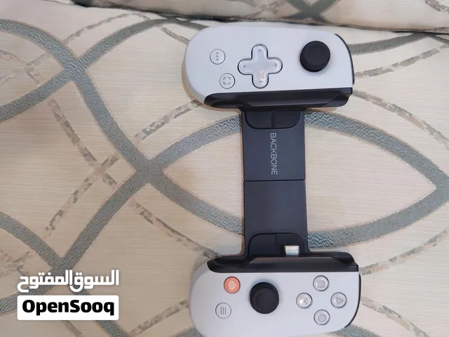 Backbone One PlayStation Edition مستخدم نظيف. الوصف: يد تحكم Backbone One إصدار بلايستيشن مستخدم