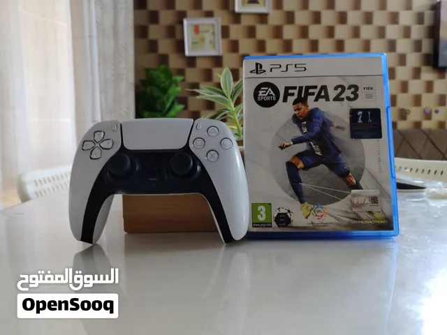 جوستك بلي ستيشن5 أصلي مستعمل بدون كارتونة وقرص FIFA 23 مستعمل