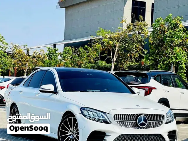 **MERCEDES-BENZ C200 AMG 2019 GCC SPECS*